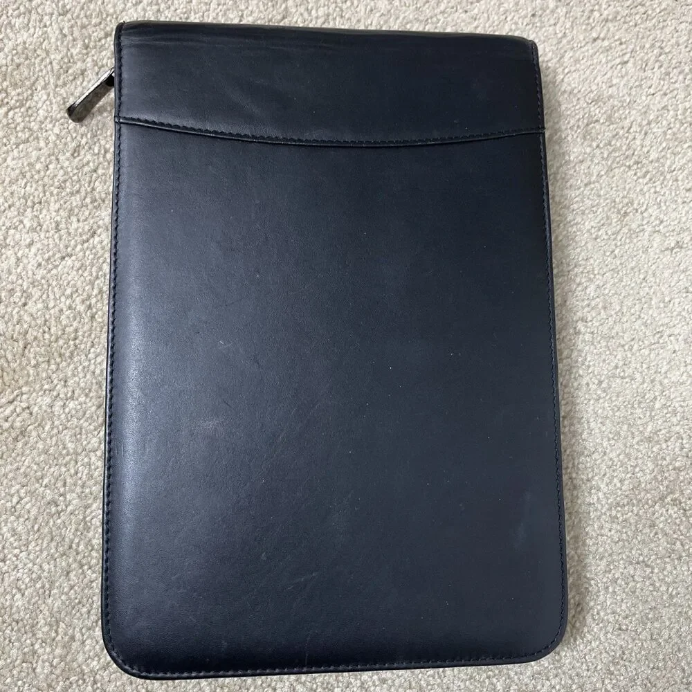 Leather Notebook Portfolio Organizer with Zipper, Calculator, Rollerball Pen‎